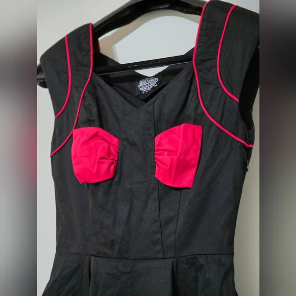 Hearts & Roses Black+Red Retro Inspired Pin Up Style Dress Bikercore Bow Size XS - Picture 2 of 14